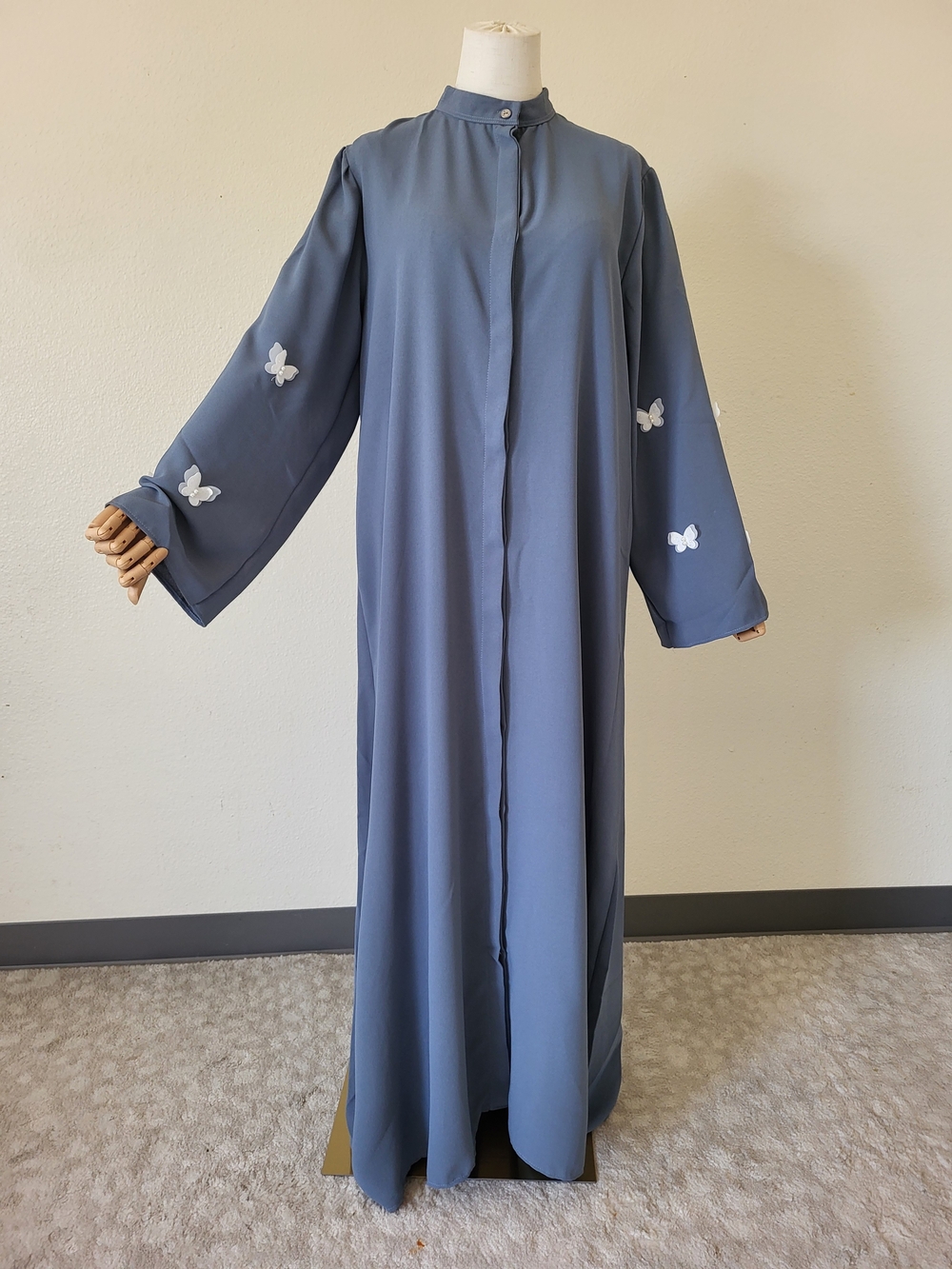 Butterfly Pearl Belted Abaya Dusty Blue Size L-XL - Picture 6 of 8